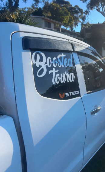 Boosted Toura - Window Banner